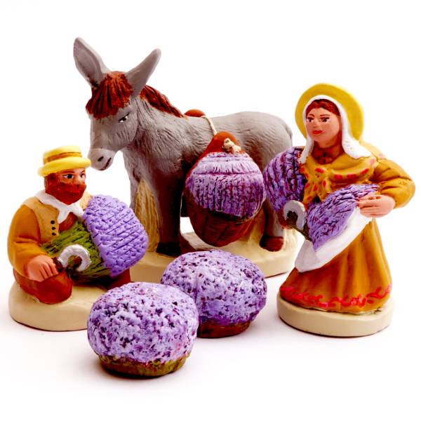 Santon Figure 8 / 9 cm: Couple lavender with a Donkey and 2 lavender hedges