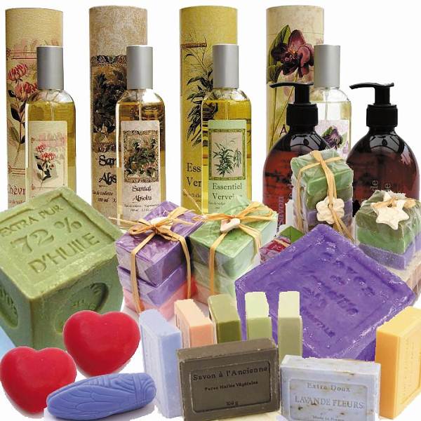 Soap & Perfumes - Savon & Parfums