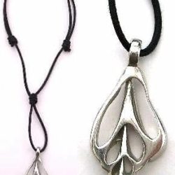 Necklace shell pewter