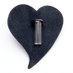 Magnet soliflor heart shape.